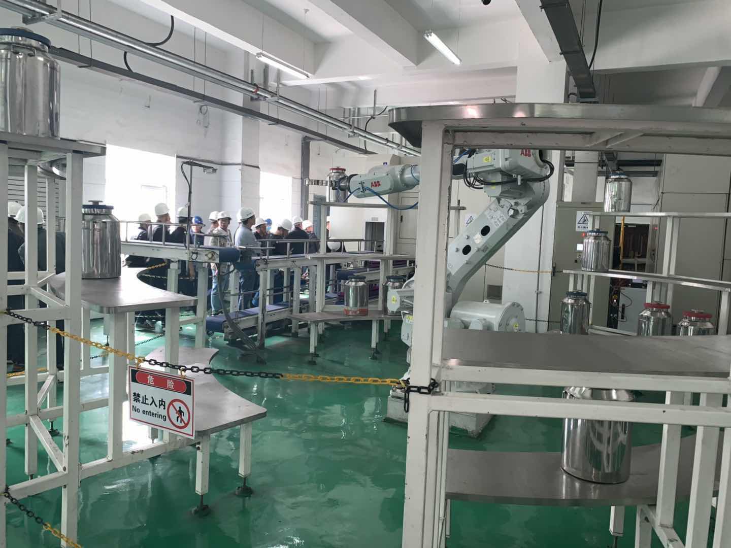 酒钢全自动制样参观现场 酒钢全自动制样参观现场
